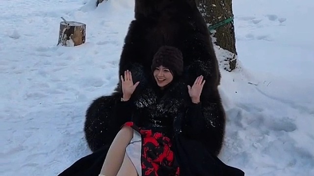 只有不饿才安全…