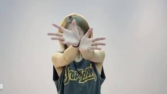 让我来给你扭一扭#ZHANGYE  #showyou舞蹈挑战 #今日份舞蹈打卡 