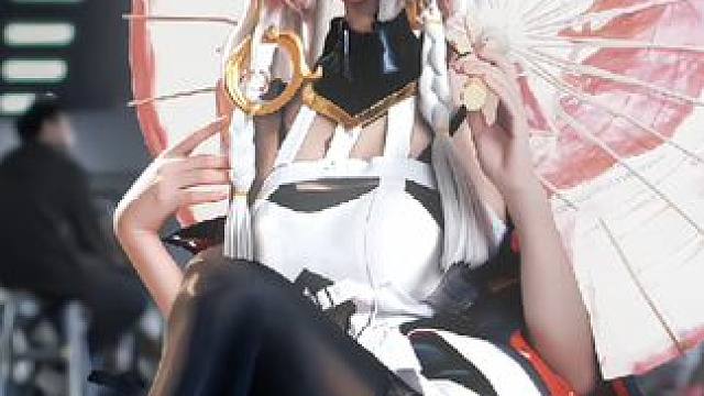 绝美的长离cos
出镜: