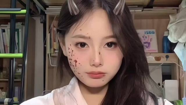 喜欢和你玩 像在逗小狗