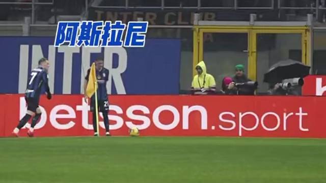 角球直接破门！家人们，这谁顶得住啊！