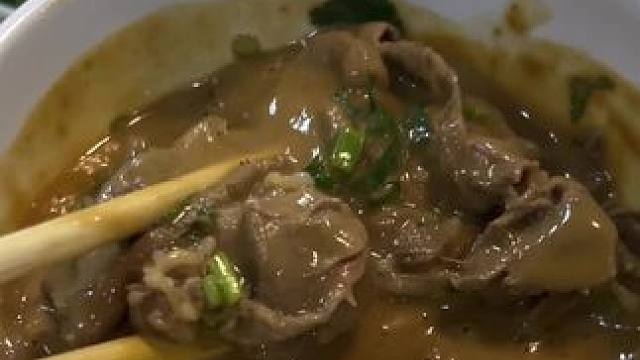 重磅炸弹！喜哥铜锅涮放大招了！ #妈呀太香了 #铜锅涮