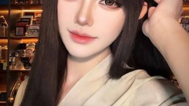 宿敌是不能成为妻子的 哦不，我是说宿敌只能是妻子，对吧，小染
#变装 #女寝皆是修罗场 #夏依佟 #