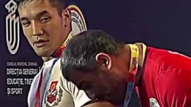 以貌取人 千万不要以貌取人，你永远不知道对方的真正实力