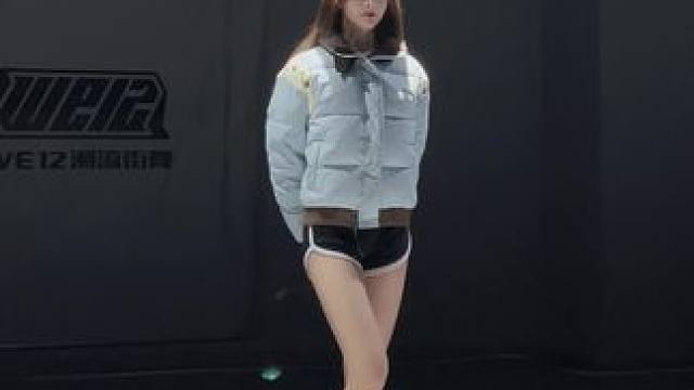 可爱鼠了 这个凑热闹！ #凑热闹 #啵啵编舞 #零基础学舞蹈 #基础爵士 #jazz基础