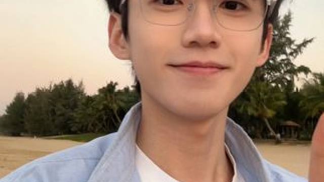 在冬季的海边 做了一个夏天的梦 #旅行 #vlog #三亚 #好朋友