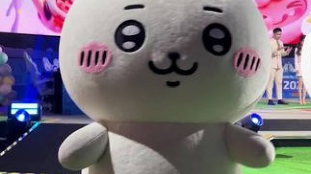 吉伊卡哇和元梦联动啦#元梦之星周年庆 #元梦之星联动chiikawa#元梦之星 #元梦之星美食派对赛