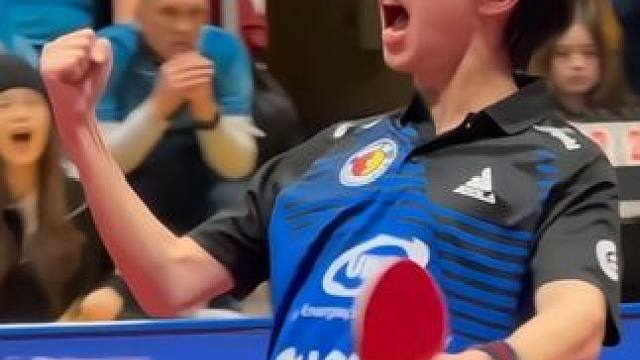 林高远欧冠首秀三战全胜，赢球后他振臂高呼，教练送上大大的拥抱！#林高远