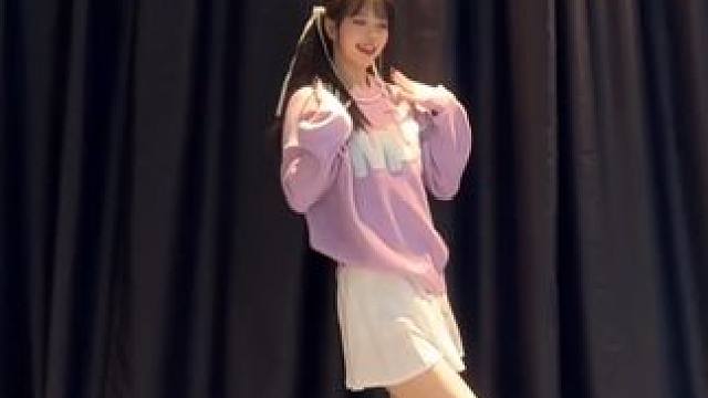 #浅跳一下 #甜妹 #gee #小晶编舞