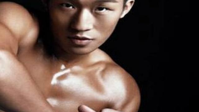 中国猛将打残数位日本高手，日方不服再派高手，结果被打伤肋骨 中国猛将打残数位日本高手，日方不服再派高