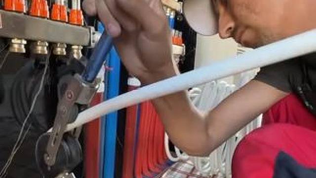 欧洲标准地暖安装铺设系统。 #地暖安装 #地暖施工 #专业安装 #暖通工程 #设备安装