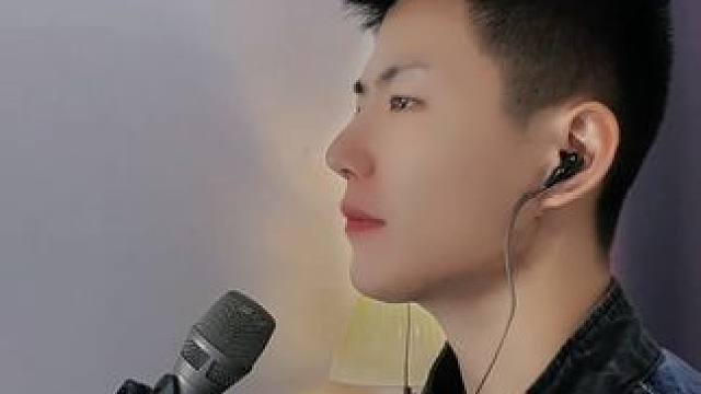 《短发姑娘》#短发姑娘