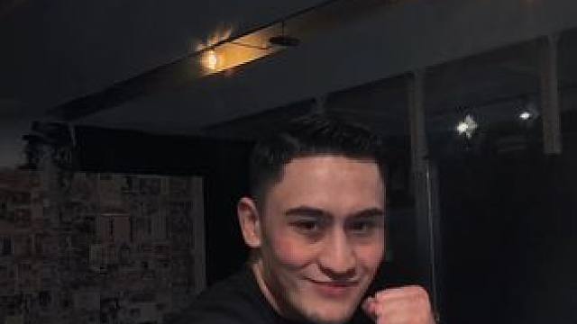 不同格斗项目拍照姿势 #拳击#ufc #巴西柔术 #泰拳