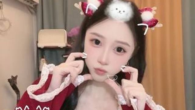 圣诞快乐喜乐平安
剩下浪漫，诞生温柔‍#圣诞节