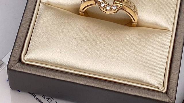 恍恍惚惚过了一年，钱包没涨反而还要负Z