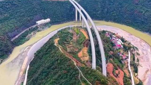 十天高速穿越马蹄湾段#视角震撼#大自然的魅力