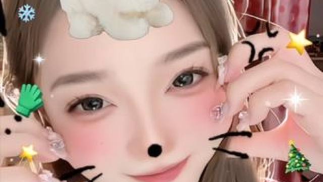 是谁还没收到圣诞礼物！#圣诞的100种打开方式 #圣诞节手势舞