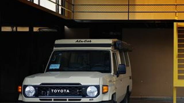 沉浸式改车 全新LC78切车顶装升顶 #摄影 #户外露营 #丰田