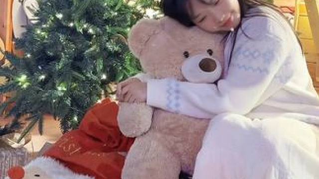 苹果的第一万六千个故事 #圣诞节 #氛围感 #圣诞的100种打开方式 #圣诞快乐 #已经开始期待圣诞