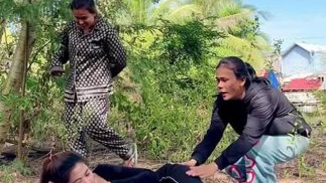 哈哈 #看一遍笑一遍 #东南亚乡村生活#田园生活乐趣多