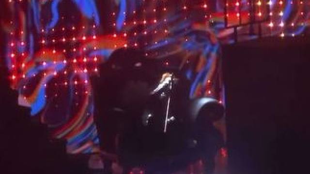 权志龙SBS歌谣大战舞台。#权志龙 #sbs歌谣大战 #舞台 #神级现场 #直拍