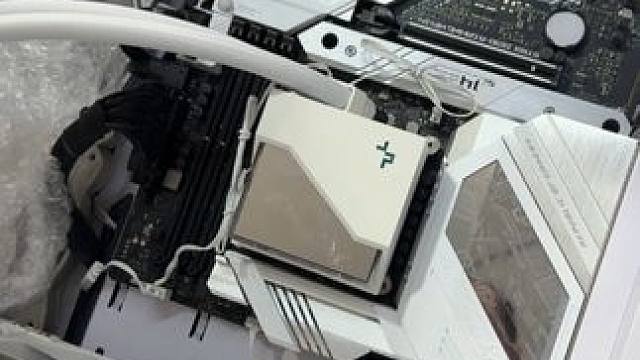 两台千里发来的主机，这是不是电脑好活 #电脑