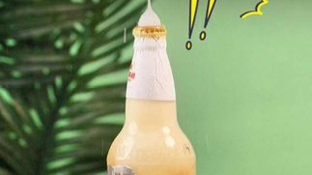 让孩子玩真实的科学小实验，不仅能提升科学思维，还能放下虚拟的手机游戏，在动手动脑中打下坚实的物理化基