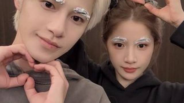 互联网好朋友们说浅发适合浅眉？超听劝！我们漂眉啦！ #自己吓自己 #漂眉毛 #浅眉 #浅发色 #vl