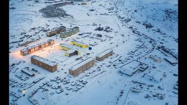 百年前糊里糊涂的签下的斯瓦尔条约，如今却让我国在北极得以立足 #国之脊梁 #南极考察队 #斯瓦尔巴条