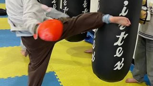 勇敢的人先享受世界
先行动者先改变现状