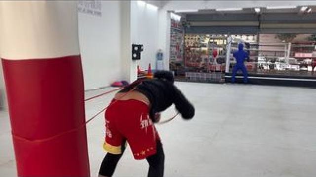 从这班已经开始招生，搏击和摔跤都教，只需要¥490，需要的别错过