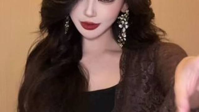 找对风格后 真的会换头… #变装 #美妆 #姐感 #御姐