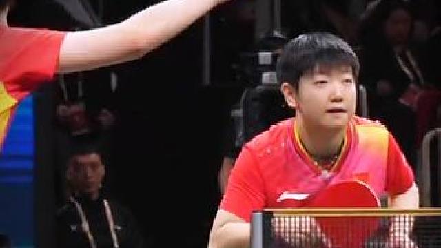 莎头的名气爆棚，选择看款年晚会，还是看乒超联赛？#体育#乒乓 莎头的名气爆棚，选择看款年晚会，还是看