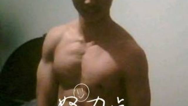 只能拉30个了️ #运动员 #训练痕迹