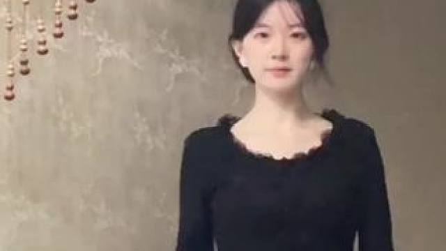 “军师，这种身材你可喜欢？”