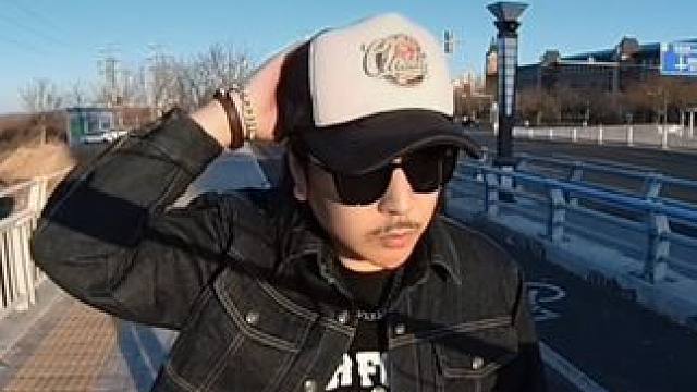 骑复古车！应该怎么穿！ #创作灵感 #复古穿搭 #阿美咔叽 #原牛牛仔裤