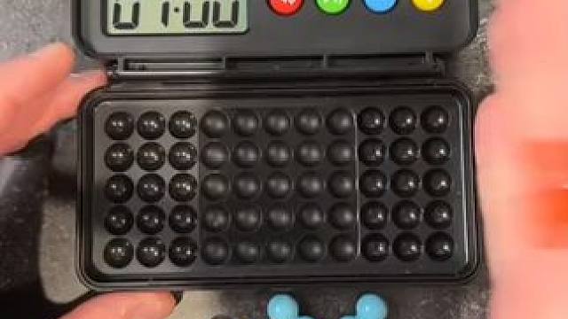 放下手机，不做低头族~ #玩个很新的东西 #解压