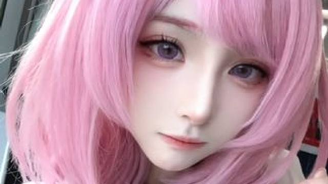 在高铁上ovo #爱莉希雅 #cos