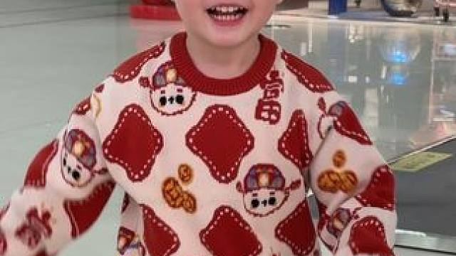 过年战袍来了新的一年暴富暴美 #冬季氛围感穿搭指南 #宝宝穿搭 #谁穿谁好看系列 #过年穿什么