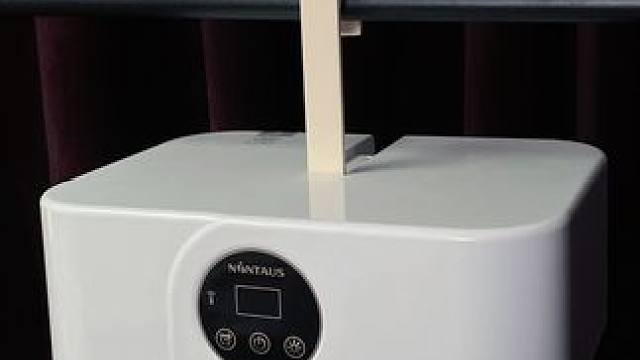 出差带上这个干衣机，洗完的衣服瞬间烘干 #干衣机 #烘衣服神器 #便携式干衣机 #折叠烘干机 #干衣