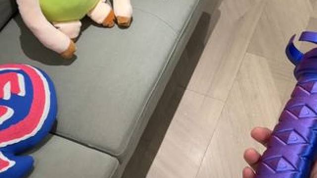 没有男生会拒绝这么酷的伸缩武士刀吧~ #有男生会拒绝这个玩具吗 #酷炫