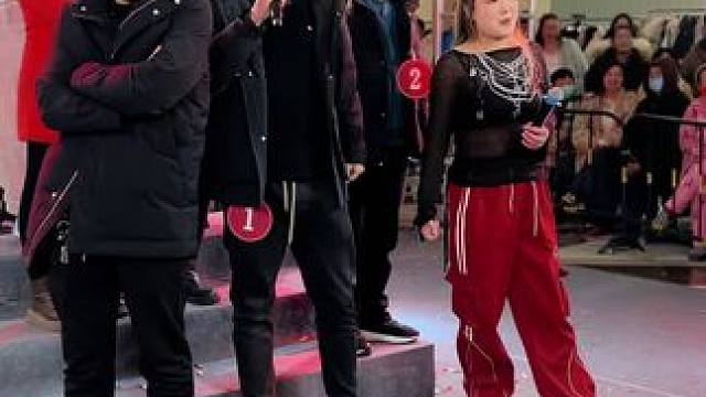 #万能冲 #陪你长大陪你看世界 #街上最靓的仔