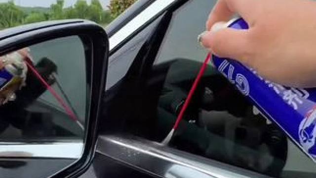 #上热门 想要爱车开关门更丝滑，用这款#润滑剂定期保养，天窗轨道、座椅滑道、车门锁扣等活动部件都适用