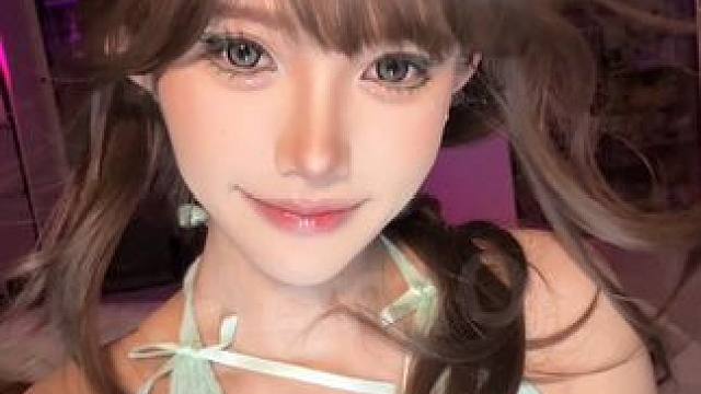 蛇年灵蛇美运妆，都学了吗 #一起来合拍 #自然堂奶冻气垫 #超绝灵蛇美运妆 #变装 #妆容