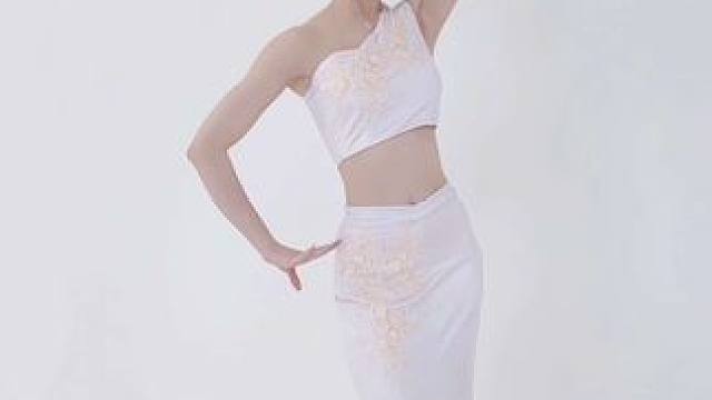 又到了摇回家的时候了 #还有一个八拍就回家#傣族舞#终于轮到民族舞来展示了