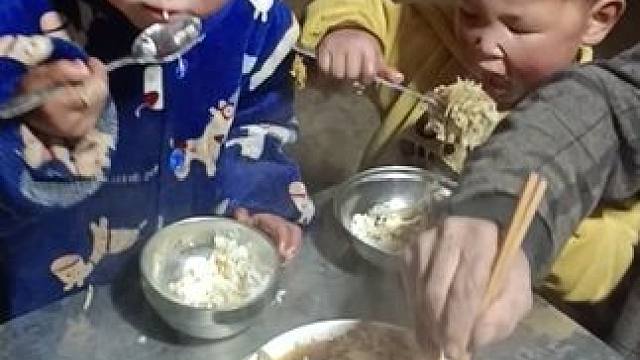 小双太喜欢吃洋芋丝了。#内容启发搜索