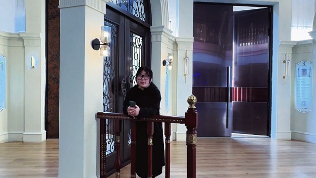 我们卖入户门的，能有什么坏心思呢？