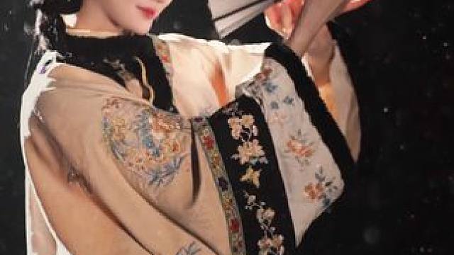 初听只当戏 再听已懂曲中意#原创编舞#戏文说人心道不明#戏文说舞蹈