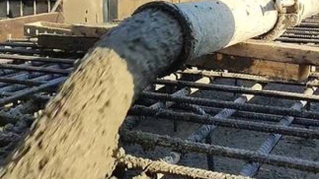 冰块加水泥，法力无边！ #结实耐用 #施工工艺 #省时省力效率高 #盖房子