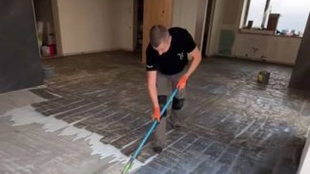 家装地暖、地坪、防潮、贴砖全工艺流程。 #地暖安装 #地砖通铺 #混凝土施工 #施工工艺 #制作过程